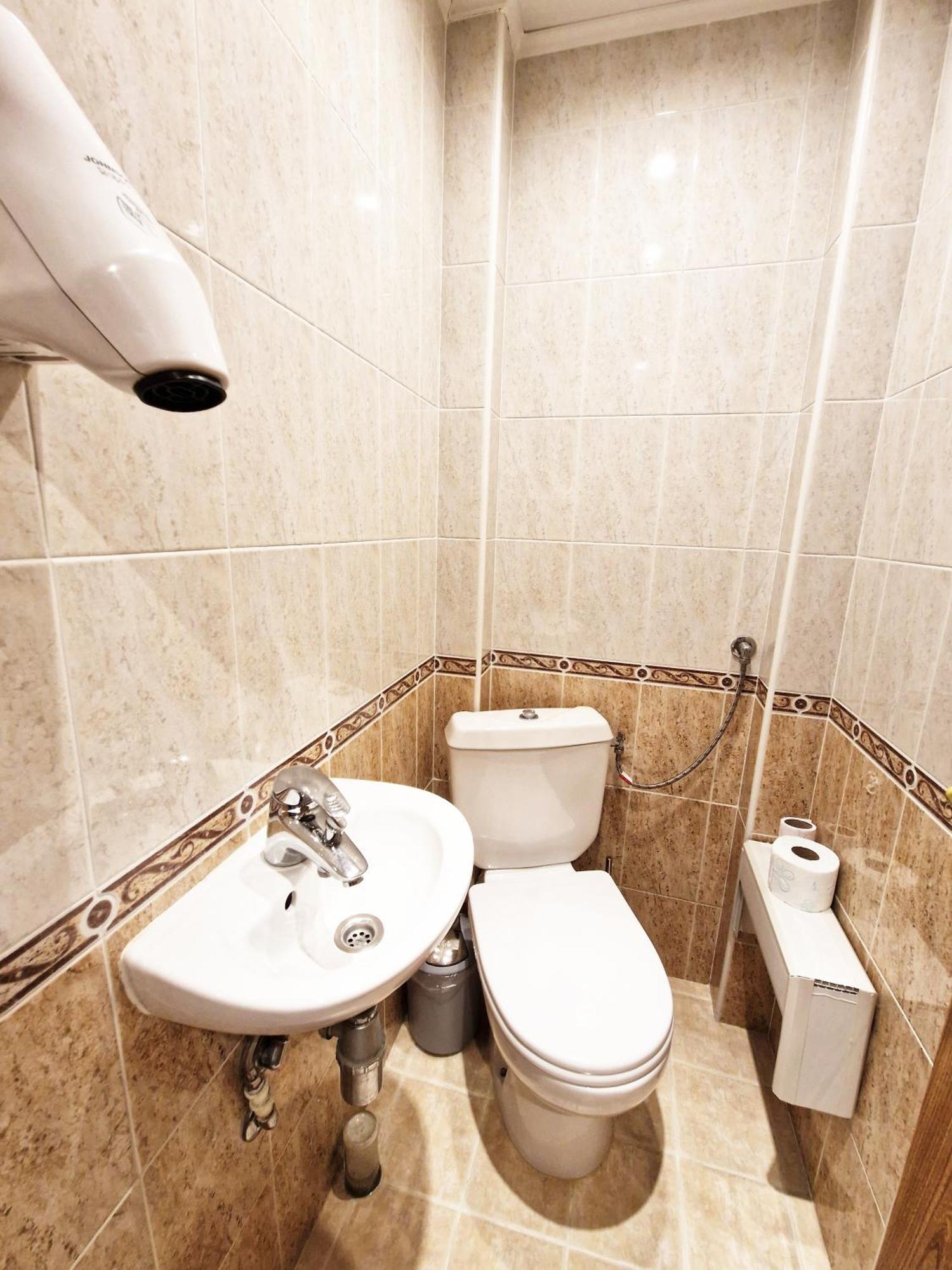 Central Apartment - Spacious Designer Property In Стара-Загора Экстерьер фото